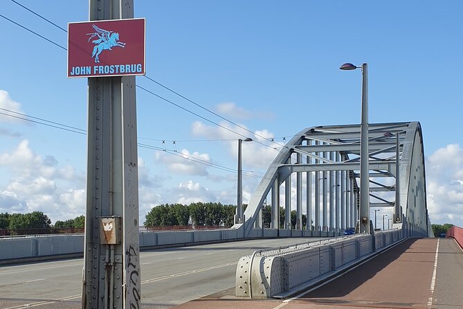 2,5 hour Battle of Arnhem Tour with Private Guide - A possible church visit