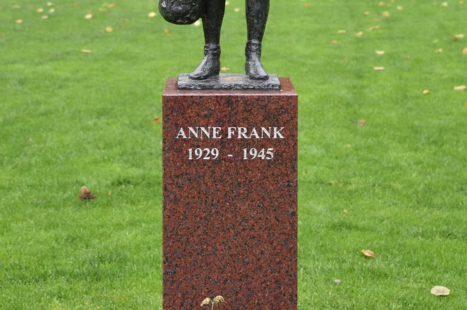 2-Hour Private Anne Frank Walking Tour with Drink - What you can learn beyond a visit to the Anne Frank House
