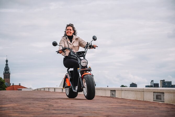 2 hour Private E-Chopper Tour in Nijmegen - From the Waalkade to the Ooijpolder in minutes