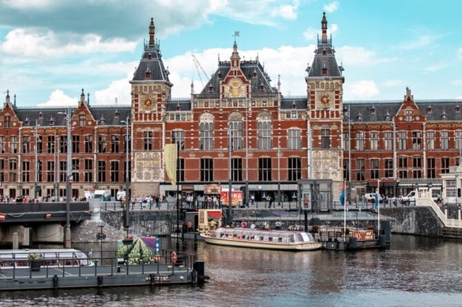 5 hrs Golden Age Amsterdam Private Walking Tour With Local Guide - Canals, narrow houses, and The Waag