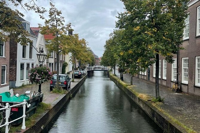 90 minutes Self-Guided Walking tour with puzzles in Leiden - Doelenpoort and Leiden’s defensive past