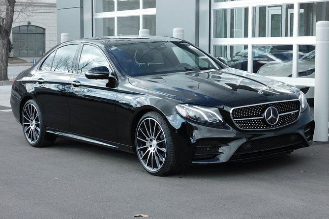 Airport or Port transfer Business Class (private car service) - Port pickup for cruise passengers