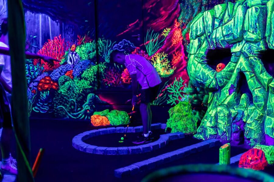 Aloha Amsterdam: 12-Hole Glow-in-the-Dark Mini-Golf - Key points to know