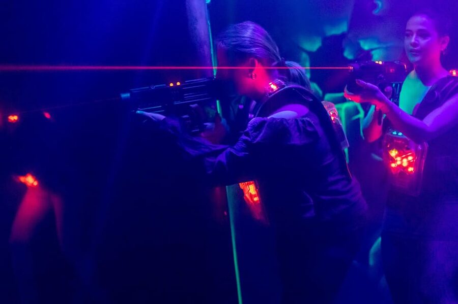 Aloha Amsterdam: Laser Tag Experience - Entering the UV-Lit Instruction Room