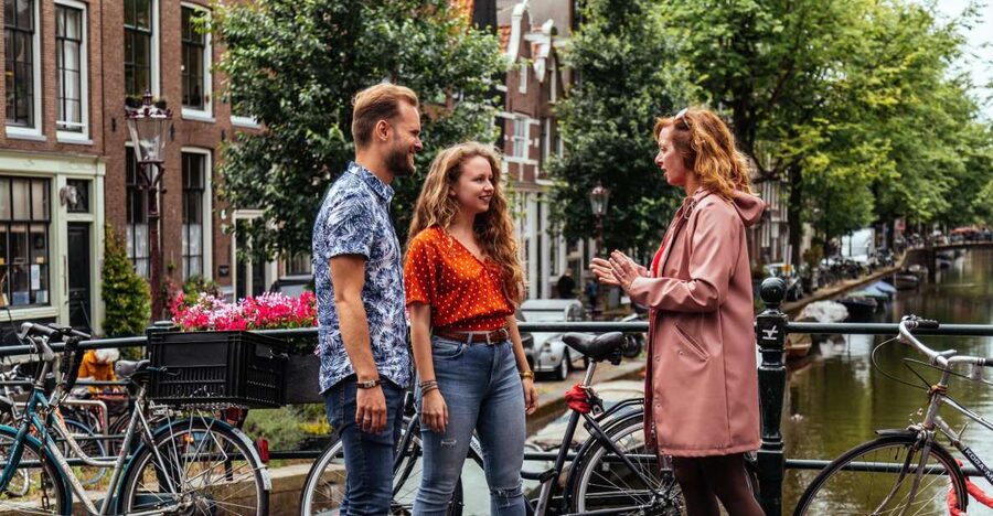 Amsterdam: 1.5-Hour Private Kick-Start Tour with a Local - Local Food Advice That Can Shape the Rest of Your Stay