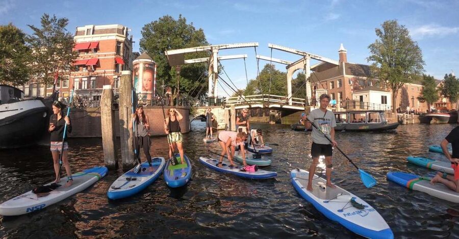Amsterdam: 2-Hour Stand Up Paddle Board Tour - Crossing the Amstel into the city