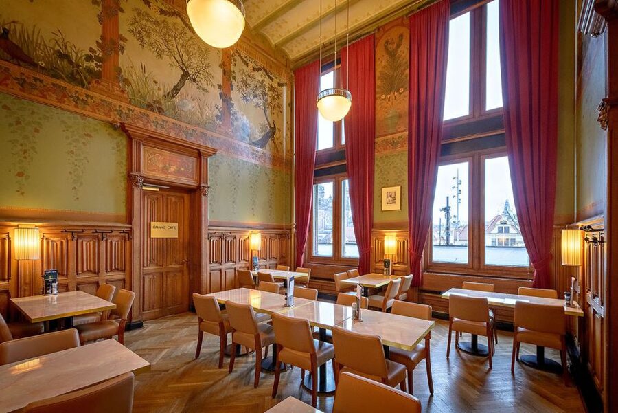 Amsterdam: 3-Course Meal in Historic 1st Class Waiting Rooms - Should you book the 1e Klas dining experience?
