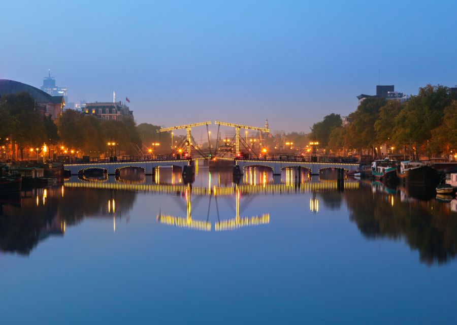 Amsterdam: 3-Hour Private Highlights City Tour by Minivan - Key points to know before booking