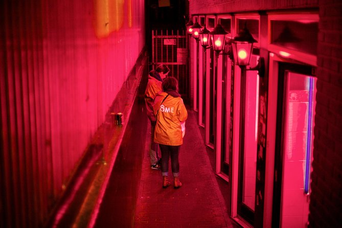 Amsterdam After Dark: Public Red Light District Exploration - The Bulldog and Amsterdam’s cannabis conversation