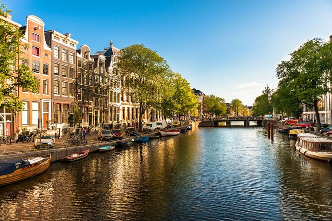 Amsterdam Airport & Non-Airport Private Transfer to City Center - Booking details worth handling before departure