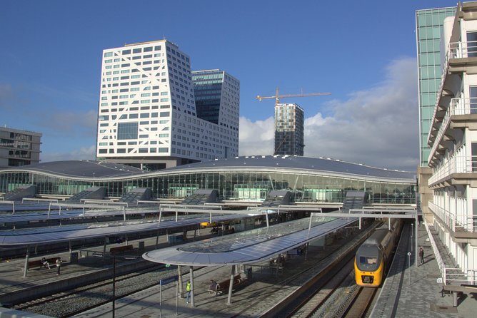 Amsterdam Airport Schiphol & Amsterdam City to Utrecht - A chauffeur-led ride with personal attention