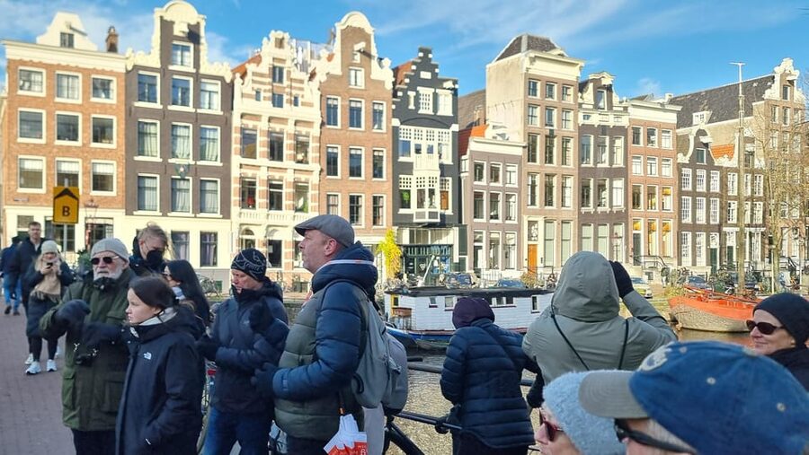Amsterdam All In One Tour Walking Tour - A quick orientation through Amsterdam’s old center