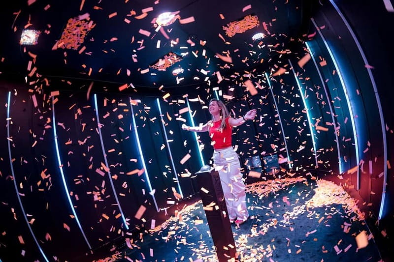 Amsterdam: AMAZE Immersive Audiovisual Experience Ticket - The intensity builds, with a lively final room