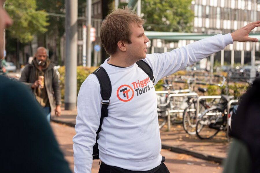 Amsterdam: Anne Frank and Jewish Quarter Tour - Why this walk is more than an Anne Frank tour