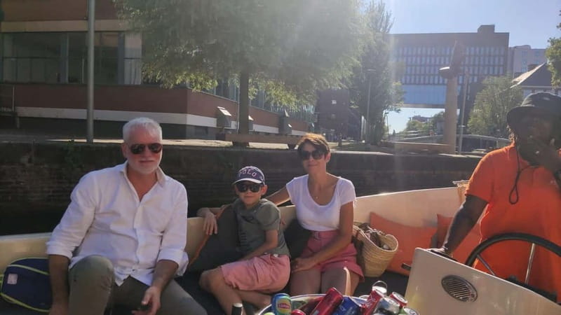 Amsterdam bike tour with a French-speaking guide local! - What the $40 price really gives you
