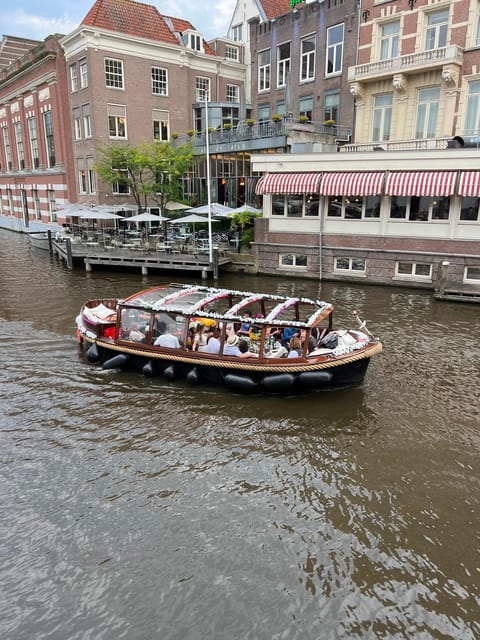 Amsterdam: Boat Tour with Optional Unlimited Drinks - Is $23 good value?