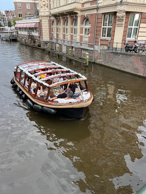 Amsterdam: Boat Tour with Optional Unlimited Drinks - Who will enjoy this boat most