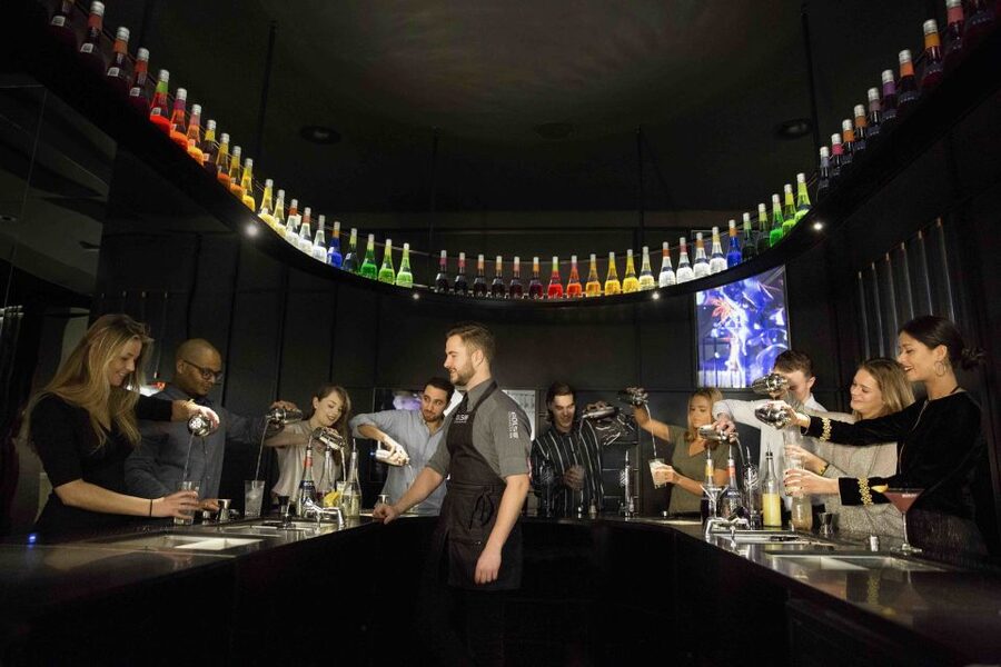 Amsterdam: Bols Cocktail Experience and Cocktail Workshop - The Mirror Bar cocktail stop