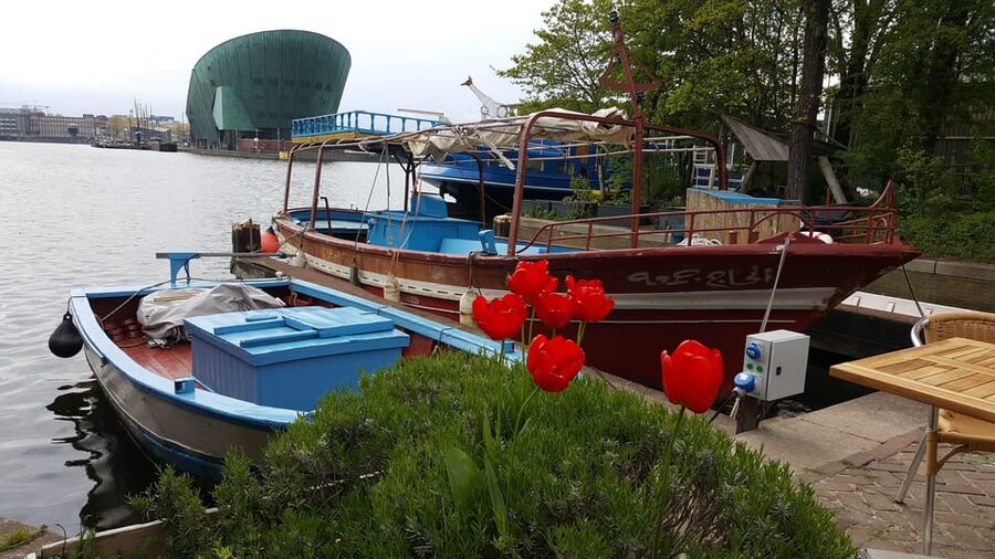 Amsterdam: Canal Cruise on a Wooden Refugee Boat - What makes the social enterprise worth supporting