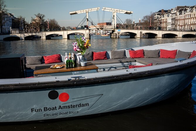 Amsterdam Canal Cruise with Dutch Pancakes and Drinks - Key points to know before booking