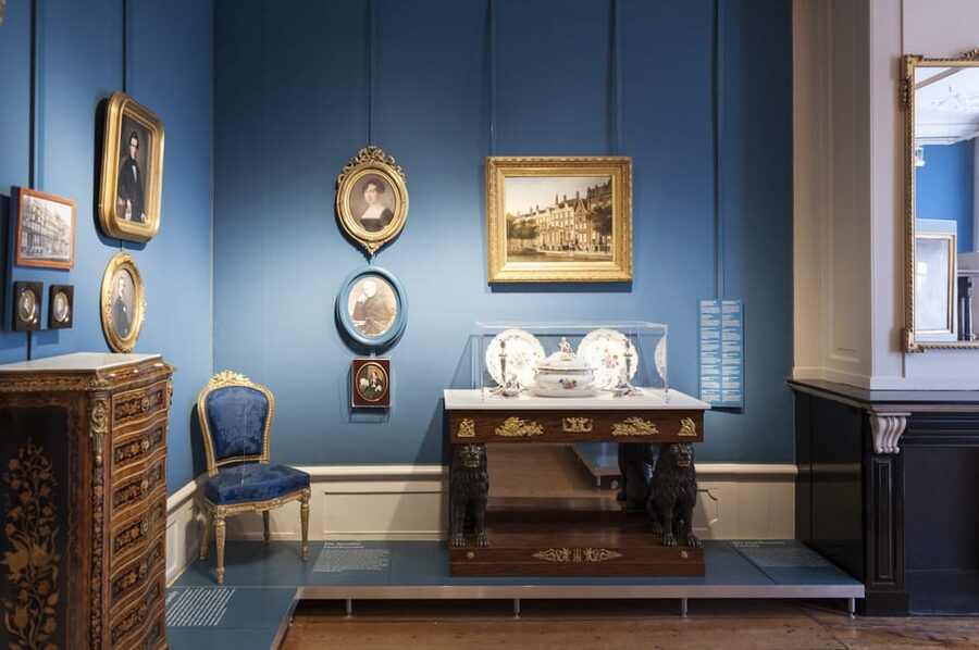 Amsterdam: Canal House Museum 'Willet-Holthuysen' Ticket - Audio guide, pace, and practical comfort