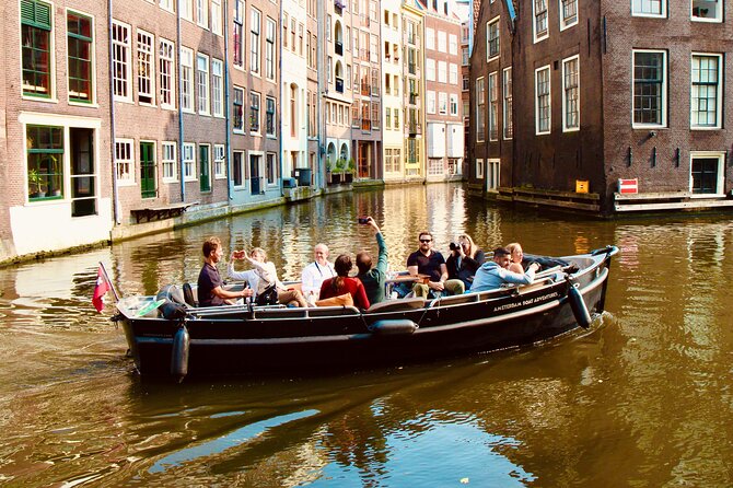 Amsterdam Canal Tour by Open Boat – 90 min Small Group Experience - Parks, gardens, and the canal belt