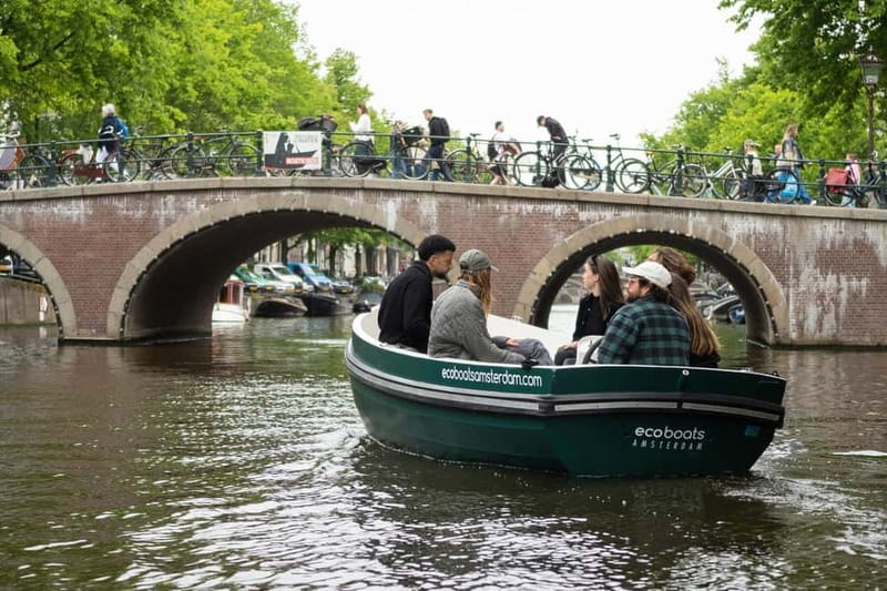 Amsterdam: Captain For a Day 2-Hour Boat Rental - Choosing between the two departure locations
