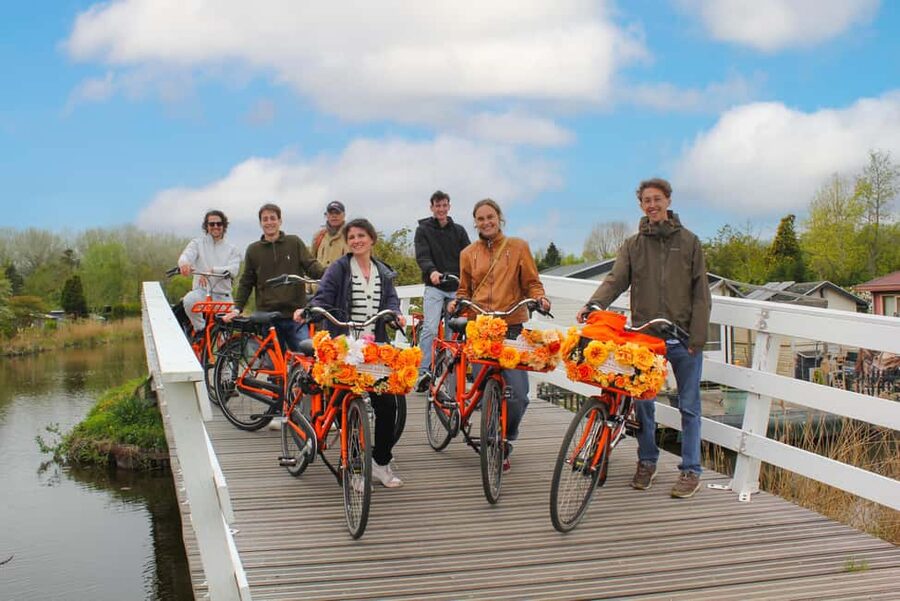 Amsterdam: Cheese, Windmill & Countryside Bike Tour - Key points at a glance