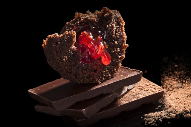 Amsterdam: Chocolate Fondue in the Dark - What the Amsterdam chocolate-in-the-dark experience is really about