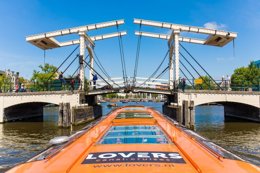Amsterdam: City Canal Cruise and Heineken Experience - Inside the original Heineken brewery