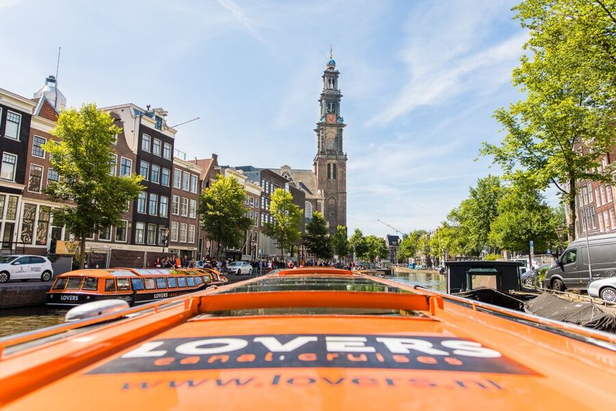 Amsterdam: City Centre Canal Cruise - Choosing Between Daylight and Evening