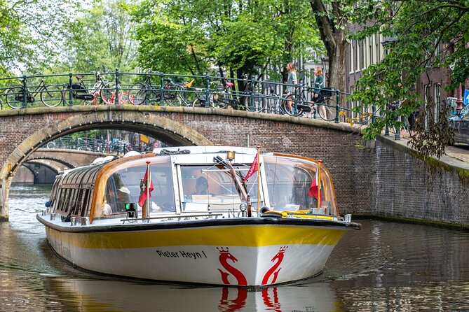 Amsterdam City Centre Cruise on heated boat with Audioguide - Why an Amsterdam canal cruise is a smart first hour