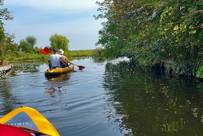Amsterdam Countryside Bike and Kayak Tour - Lunch at a village church