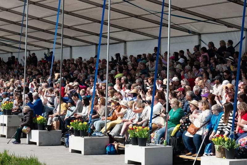 Amsterdam: Day Trip to Flower Parade & Keukenhof on April 18 - Should you book the Flower Parade and Keukenhof day?