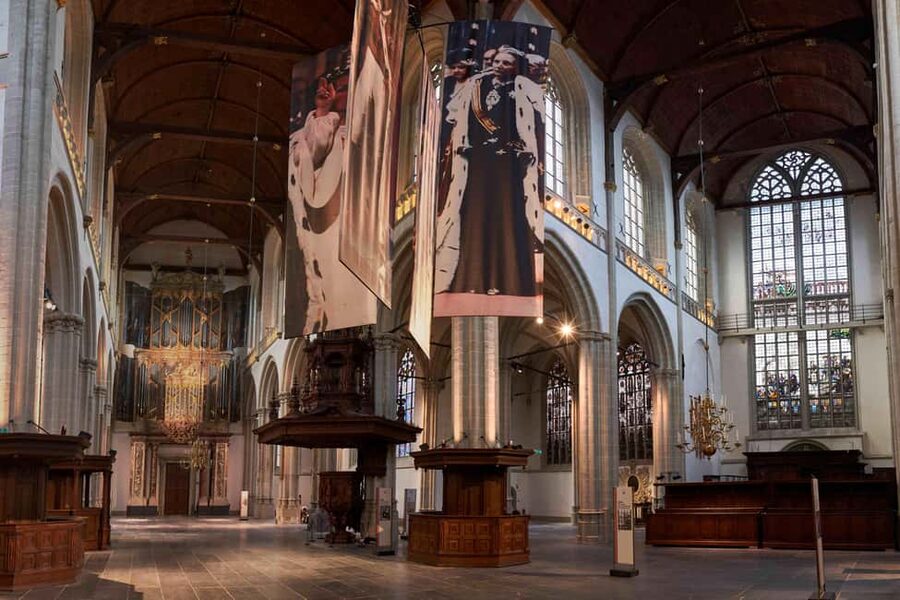 Amsterdam: De Nieuwe Kerk Entry Ticket - The current exhibition matters most