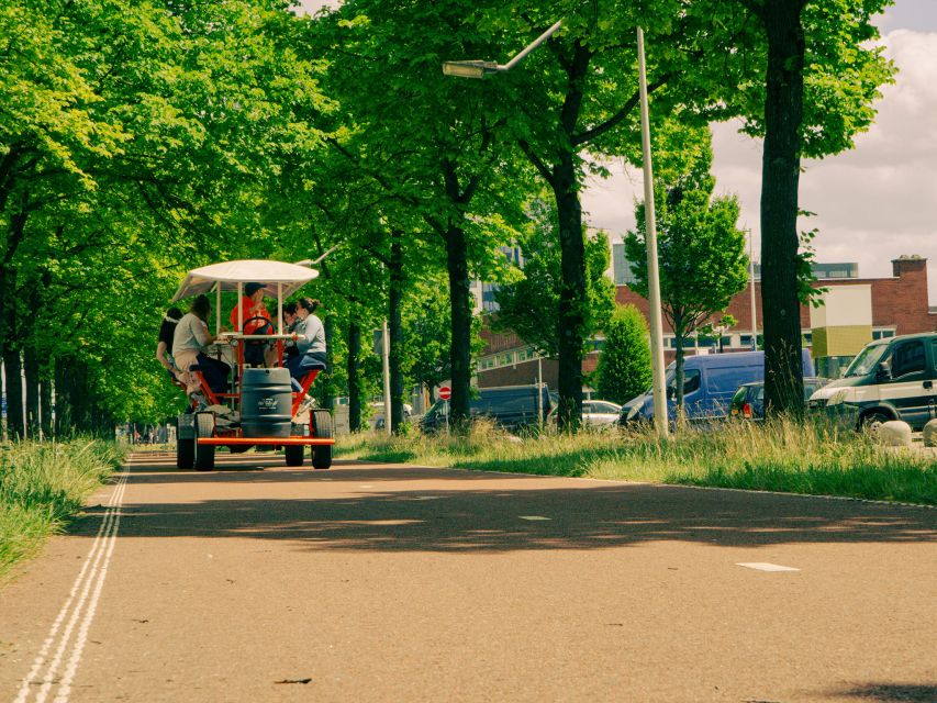 Amsterdam: Dutch Beer Bike Blast Tour with Onboard Bar - The 10-minute stop at Coffeeshop Sloterdijk