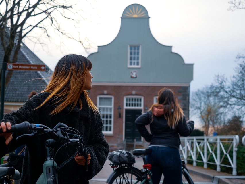 Amsterdam: Dutch Countryside E-Bike with Cheese & Clogs - D’Admiraal windmill up close