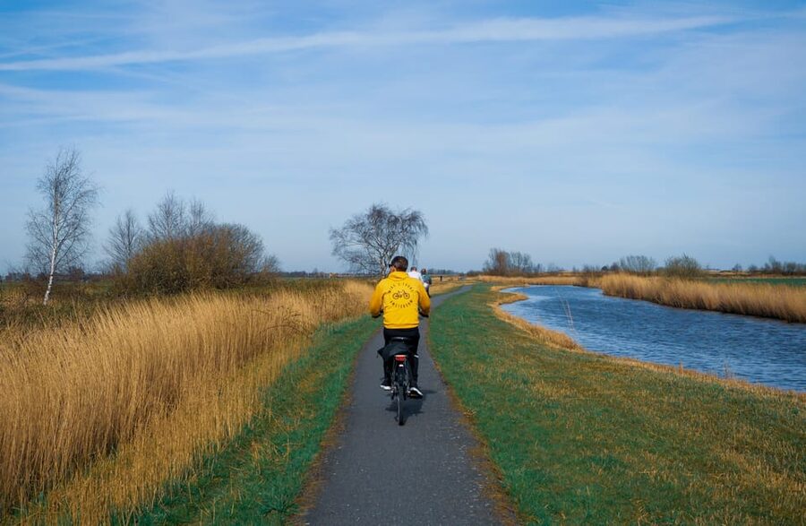 Amsterdam: Dutch Countryside E-Bike with Cheese & Clogs - Cheese, clogs, and a very Dutch farm visit
