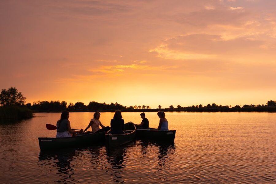 Amsterdam: Dutch Countryside Sunset Canoe Tour - Sunset over the North Holland fields