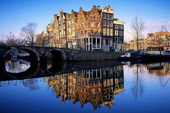 Amsterdam: E-Bike Sightseeing Tour - Dam Square and the National Monument