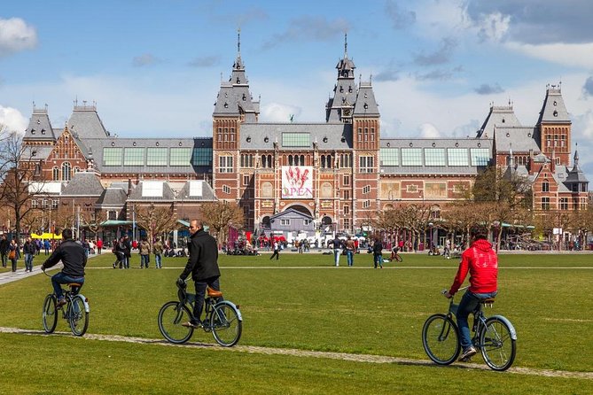 Amsterdam: E-Bike Sightseeing Tour - The Bloemenmarkt and Amsterdam’s flower trade