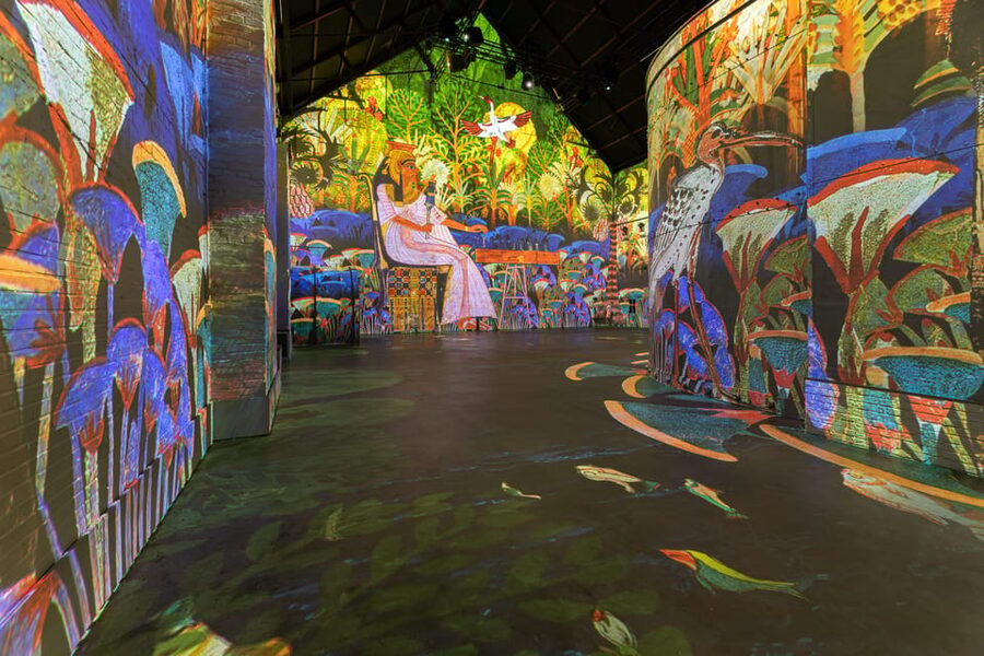 Amsterdam: Fabrique des Lumières Entry Ticket - Who will get the most from this ticket