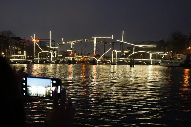 Amsterdam Festival of Lights Cruise by Captain Dave - Mulled wine, hot chocolate, and the small comforts