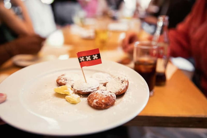 Amsterdam: Food and Canal Tour - Guides who shape the experience