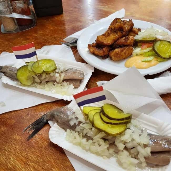Amsterdam: Food Walking Tour - Waffles, fried snacks, and local fast food