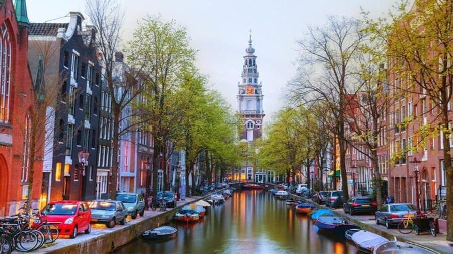 Amsterdam: Guided Anne Frank Small-Group Walking Tour - The Holocaust Memorial and the meaning of place