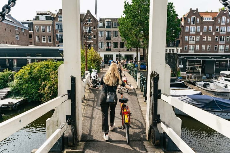 Amsterdam: Guided Bike Tour City Centre in EN/DE/FR/ES - Key points to know before you book