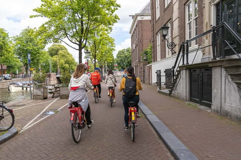 Amsterdam: Guided Bike Tour City Centre in EN/DE/FR/ES - Brouwersgracht, Jordaan, and the Nine Streets