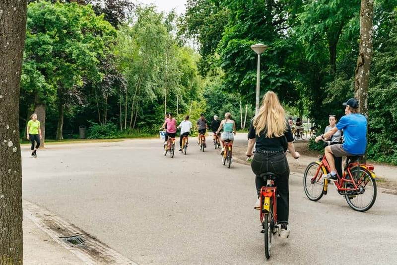 Amsterdam: Guided Bike Tour City Centre in EN/DE/FR/ES - Artis, the Maritime Quarter, and the Salt Harbour