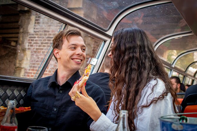 Amsterdam Guided Cruise with New York Pizza, Drinks and Ice Cream - From Prins Hendrikkade to Amsterdam’s oldest waterways